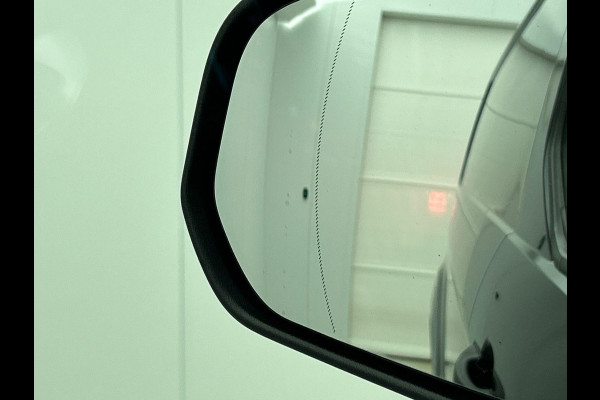 Ford Transit Connect 1.5 EcoBlue Aut. L2 Trend Automaat Navigatie Airco Cruise Control Parkeersensoren Camera 3 Zits