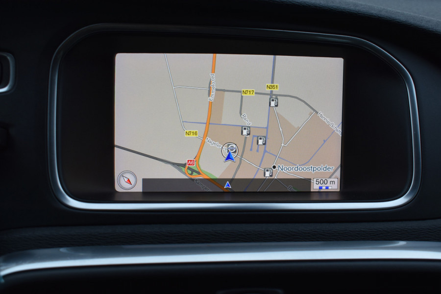 Volvo V40 Cross Country T3 153PK Automaat Nordic+ | Standkachel | Stoelverwarming | 17"LMV | LED