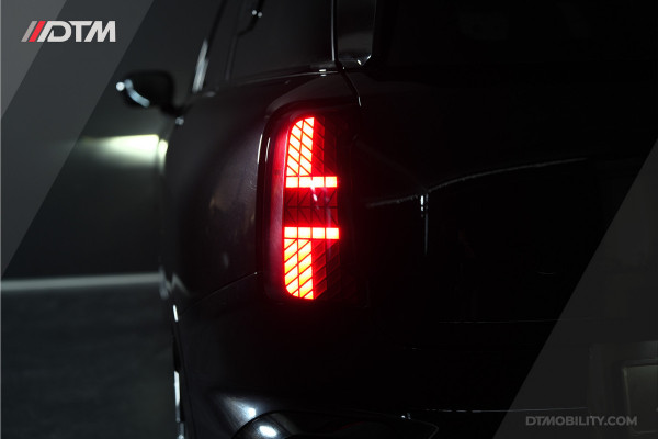 MINI Countryman 2.0S ALL4 JCW XL 300PK | Massage | Panoramadak | Elektrische Trekhaak |