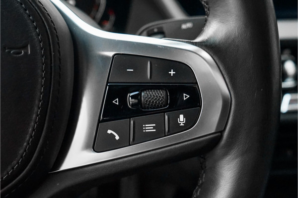 BMW 2 Serie Gran Coupé 218i M-Sport Automaat Pano HUD HiFi 19"