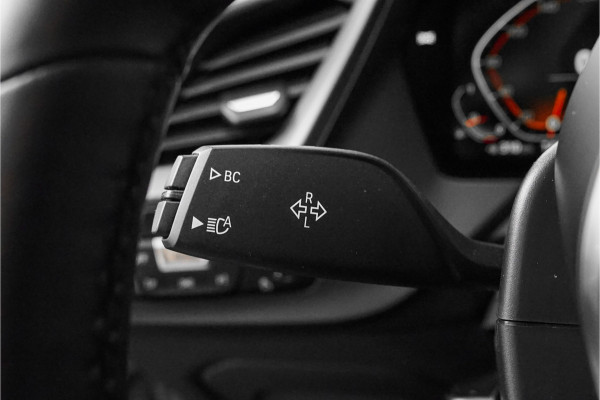 BMW 2 Serie Gran Coupé 218i M-Sport Automaat Pano HUD HiFi 19"
