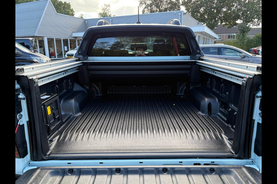 Ford Ranger 2.3 PHEV Stormtrak Double Cab ZUID | 281pk | 5 persoons! | Technology Pack Plus Trailer | Cargo Area Pack | Power Rollertop | Prijs excl. BTW incl. BPM | laadkabel mode 3 16A