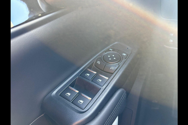 Ford Ranger 2.3 PHEV Stormtrak Double Cab ZUID | 281pk | 5 persoons! | Technology Pack Plus Trailer | Cargo Area Pack | Power Rollertop | Prijs excl. BTW incl. BPM | laadkabel mode 3 16A