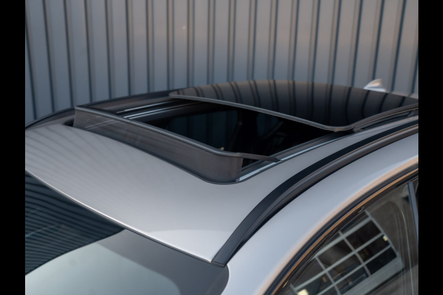 BMW 2 Serie Active Tourer 218i Business Edition Plus | Panodak | Head Up | Trekhaak | Camera | Prijs Rijklaar!!