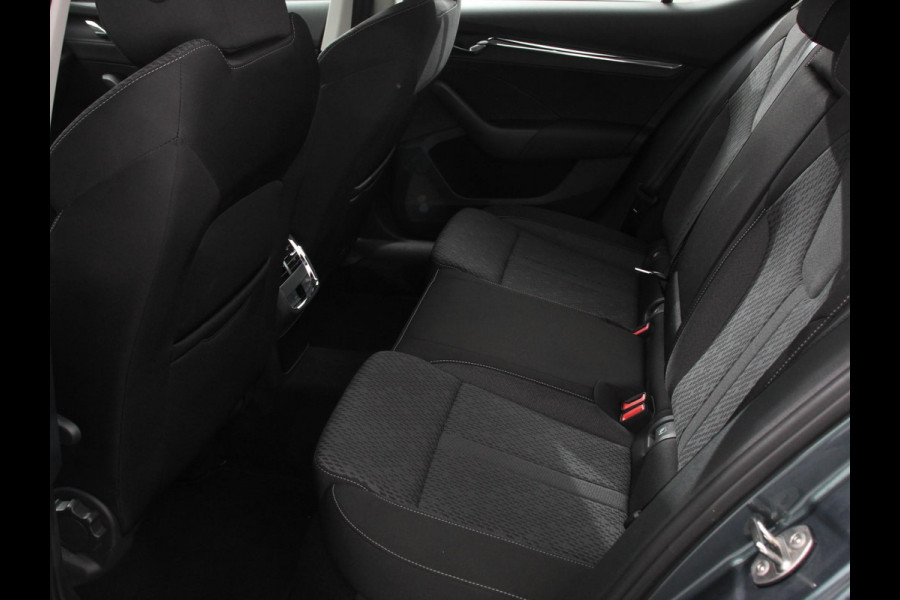 Škoda Octavia 1.0 e-TSI 110pk DSG Style Navigatie Apple Carplay/Android Auto Adaptive Cruise Control Camera Stoelverwarming