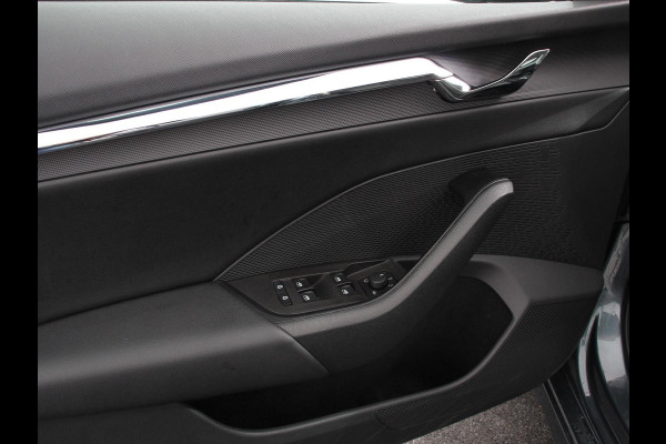 Škoda Octavia 1.0 e-TSI 110pk DSG Style Navigatie Apple Carplay/Android Auto Adaptive Cruise Control Camera Stoelverwarming