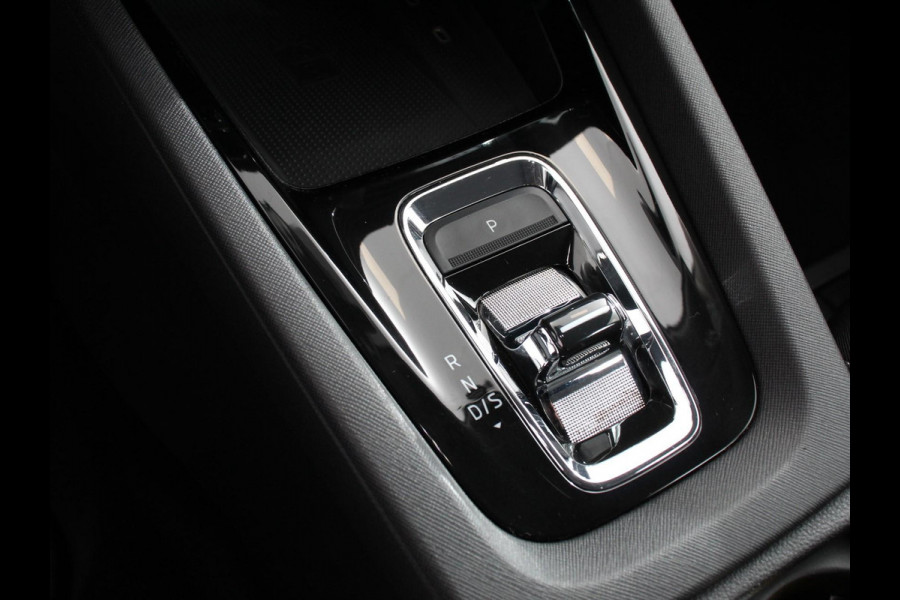 Škoda Octavia 1.0 e-TSI 110pk DSG Style Navigatie Apple Carplay/Android Auto Adaptive Cruise Control Camera Stoelverwarming