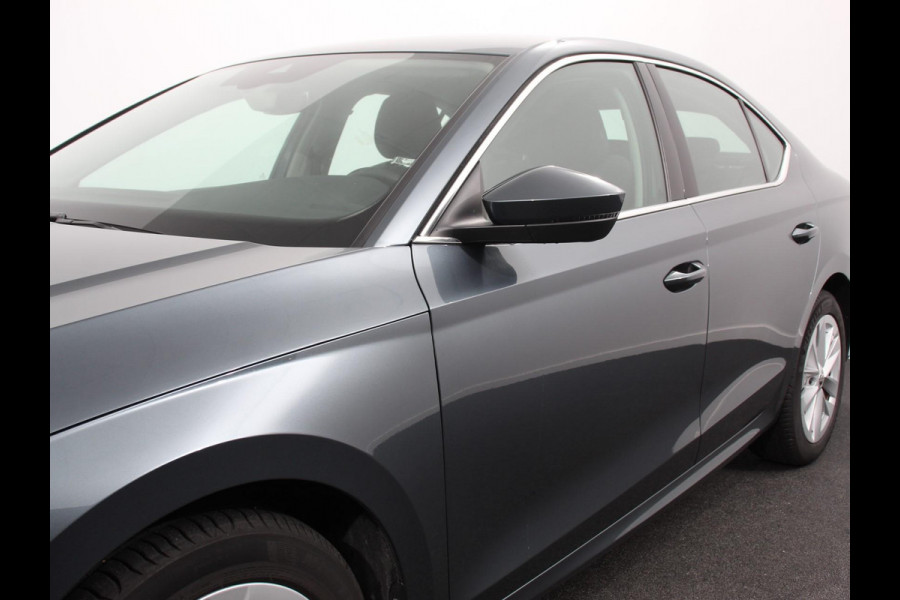 Škoda Octavia 1.0 e-TSI 110pk DSG Style Navigatie Apple Carplay/Android Auto Adaptive Cruise Control Camera Stoelverwarming