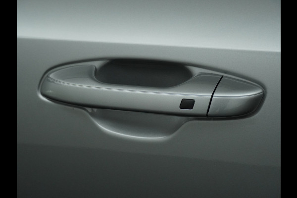 Kia Niro EV DynamicPlusLine 64.8 kWh Automaat - Climate Control - LED - Stoel/Stuurverwarming - Leder - Navigatie - Adaptief Cruise Control - Fabrieksgarantie Tot 2031