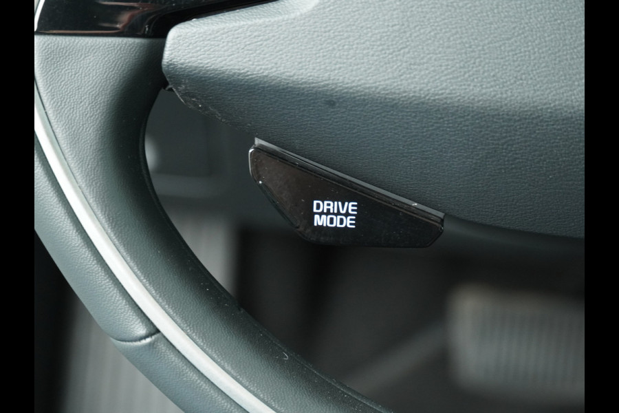 Kia Niro EV DynamicPlusLine 64.8 kWh Automaat - Climate Control - LED - Stoel/Stuurverwarming - Leder - Navigatie - Adaptief Cruise Control - Fabrieksgarantie Tot 2031