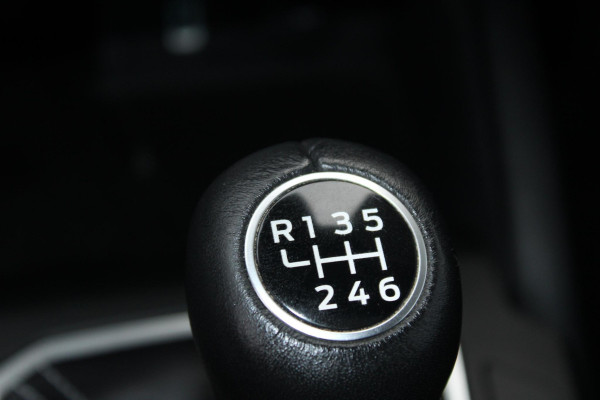 Ford FOCUS Wagon 1.5 EcoBoost 150 PK Titanium Business | Trekhaak | Trekgewicht 1500 KG | Winterpack | Design Pack | Adaptieve Cruise Control | Camera | LED koplampen | Dealeronderhouden