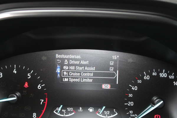 Ford FOCUS Wagon 1.5 EcoBoost 150 PK Titanium Business | Trekhaak | Trekgewicht 1500 KG | Winterpack | Design Pack | Adaptieve Cruise Control | Camera | LED koplampen | Dealeronderhouden