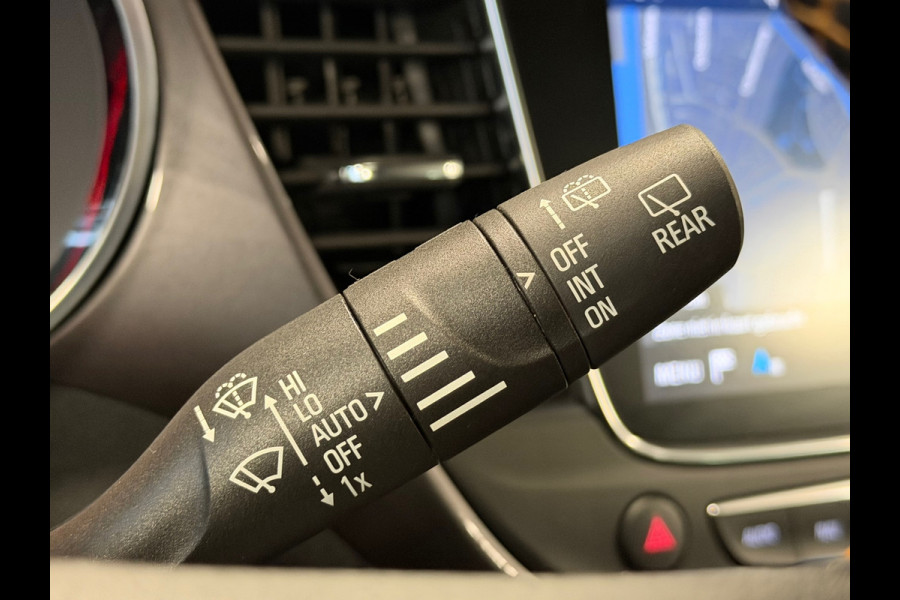 Opel Crossland X 1.2 Turbo Innovation AUT. NAVIGATIE CAMERA APPLE CARPLAY KEYLESS-GO HEAD-UP CRUISE PDC STOEL/ STUURVERWARMING