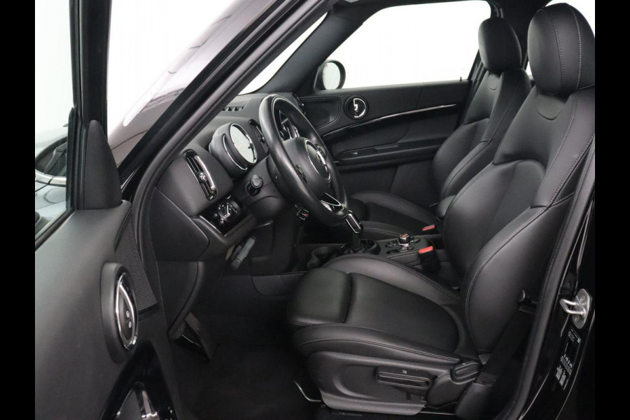 MINI Countryman 1.5 One Business Edition | Leder | Stoelverwarming | Carplay | Navigatie | Full LED | Keyless | Parkeerhulp | Climate control | Cruise control