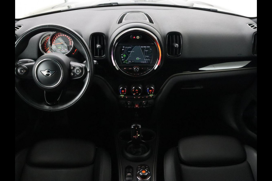 MINI Countryman 1.5 One Business Edition | Leder | Stoelverwarming | Carplay | Navigatie | Full LED | Keyless | Parkeerhulp | Climate control | Cruise control