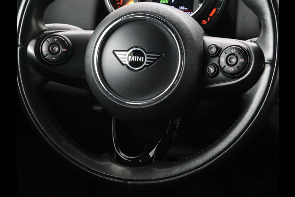 MINI Countryman 1.5 One Business Edition | Leder | Stoelverwarming | Carplay | Navigatie | Full LED | Keyless | Parkeerhulp | Climate control | Cruise control
