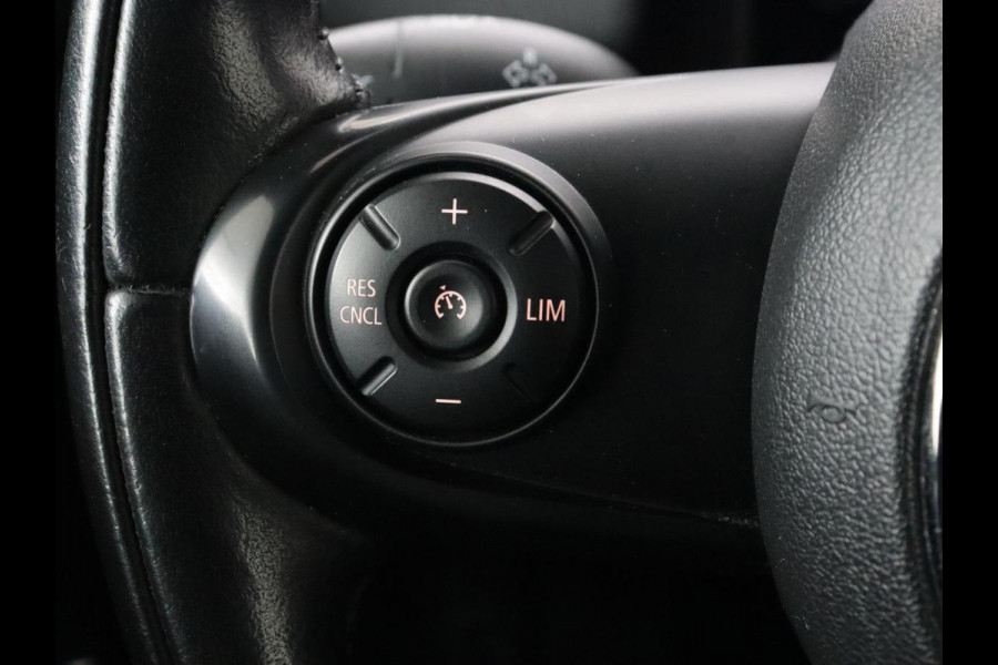 MINI Countryman 1.5 One Business Edition | Leder | Stoelverwarming | Carplay | Navigatie | Full LED | Keyless | Parkeerhulp | Climate control | Cruise control