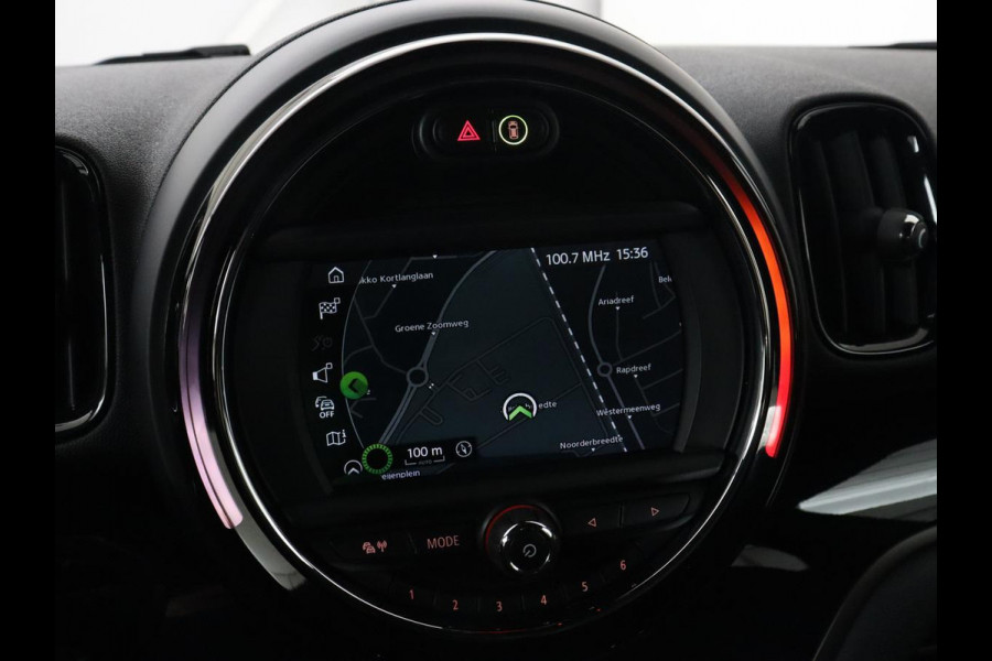 MINI Countryman 1.5 One Business Edition | Leder | Stoelverwarming | Carplay | Navigatie | Full LED | Keyless | Parkeerhulp | Climate control | Cruise control