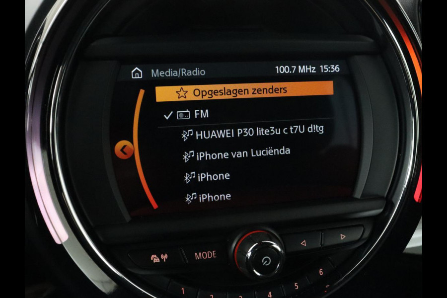 MINI Countryman 1.5 One Business Edition | Leder | Stoelverwarming | Carplay | Navigatie | Full LED | Keyless | Parkeerhulp | Climate control | Cruise control