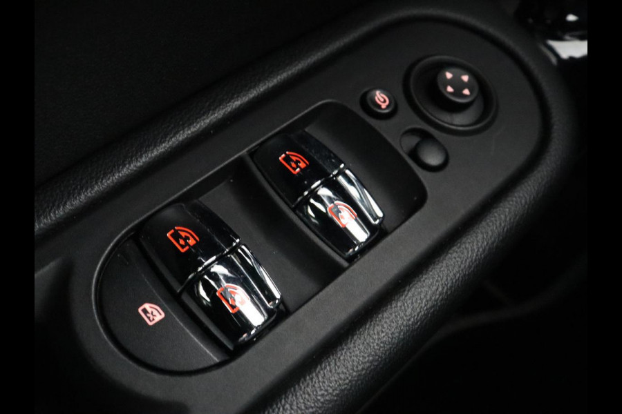 MINI Countryman 1.5 One Business Edition | Leder | Stoelverwarming | Carplay | Navigatie | Full LED | Keyless | Parkeerhulp | Climate control | Cruise control