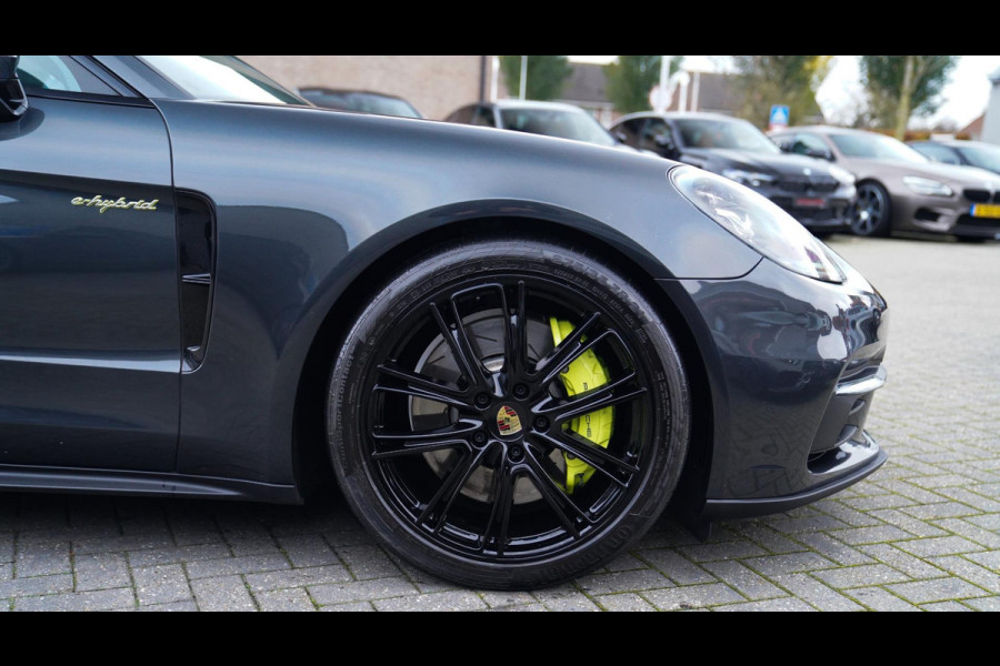 Porsche Panamera Sport Turismo 2.9 4 E-Hybrid | Sport Chrono | 21 inch | Panorama | Sport uitlaat | Luchtvering | Spoiler | LED |