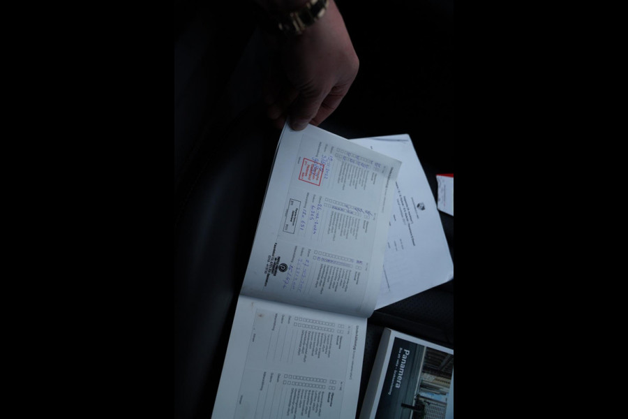 Porsche Panamera Sport Turismo 2.9 4 E-Hybrid | Sport Chrono | 21 inch | Panorama | Sport uitlaat | Luchtvering | Spoiler | LED |