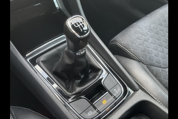 Škoda Kodiaq 1.5 TSI Business Edition 7persoons | Trekhaak | Stoelverwarming | Parkeer Camera | Cruise