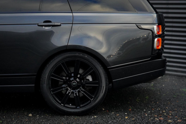 Land Rover Range Rover P400e / Pano / Stoelklima / Carpathian Grey / Carplay