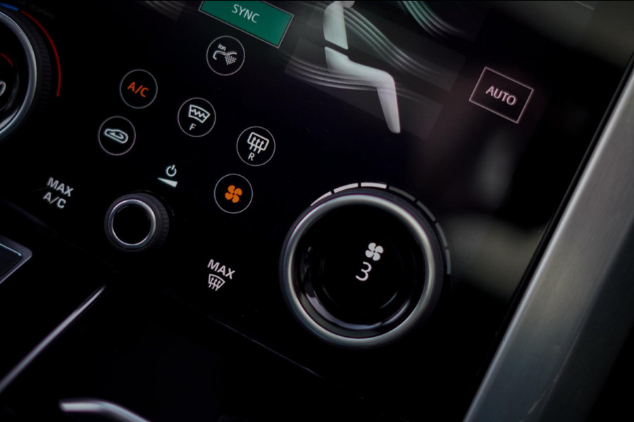 Land Rover Range Rover P400e / Pano / Stoelklima / Carpathian Grey / Carplay