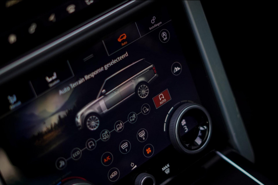 Land Rover Range Rover P400e / Pano / Stoelklima / Carpathian Grey / Carplay