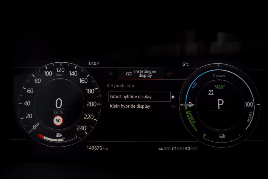 Land Rover Range Rover P400e / Pano / Stoelklima / Carpathian Grey / Carplay