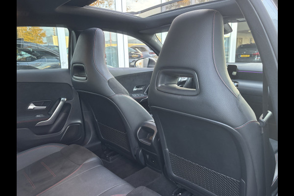 Mercedes-Benz A-Klasse 180 Premium Plus | AMG Styling | Pano | Sfeerverlichting | Stoelverwarming
