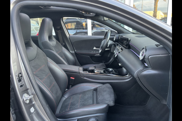Mercedes-Benz A-Klasse 180 Premium Plus | AMG Styling | Pano | Sfeerverlichting | Stoelverwarming