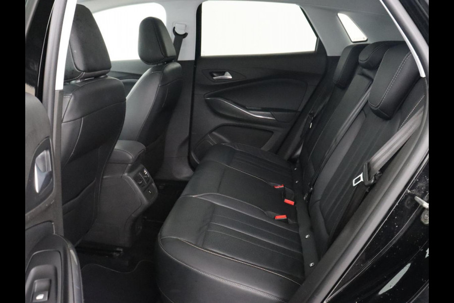 Opel Grandland X 1.6 Turbo Hybrid Business Elegance | Stoelventilatie | Leder | 19'' | 360 Camera | Carplay | Full LED | Navigatie | Stoel & stuurverwarming | Park Assist | Cruise control | PHEV | Plug In