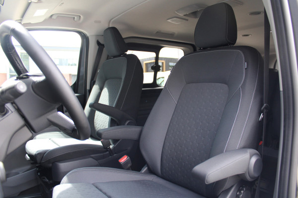 Ford Transit Custom 320 2.5 PHEV L2H1 Limited 232pk 8 Zits - 2x Schuif - Adaptive Cruise - Klimaat achterin - Keyless - Stoel/Stuurverwarming - Excl