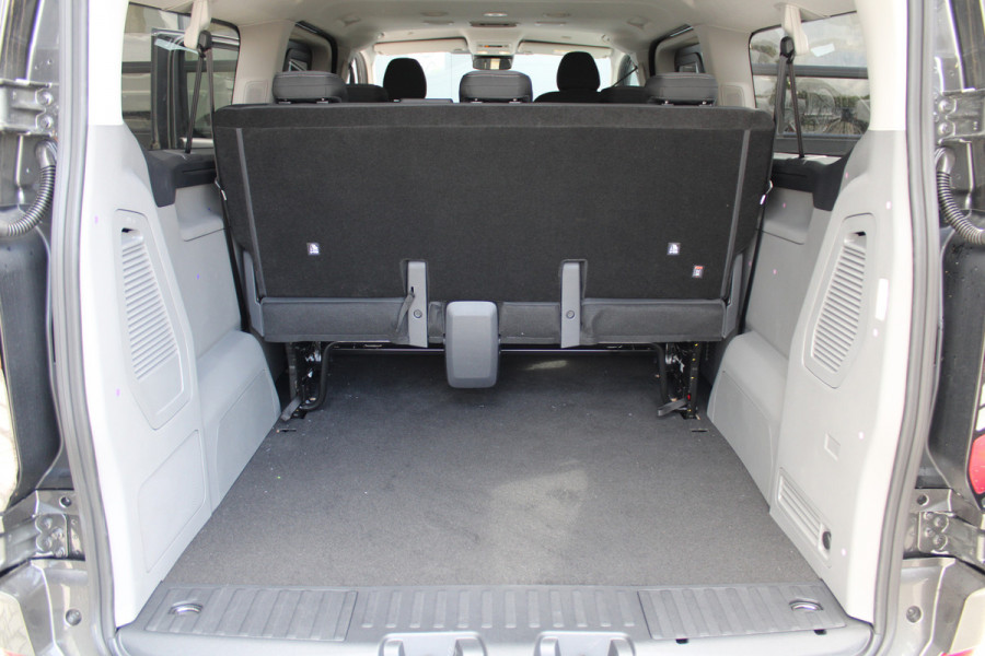 Ford Transit Custom 320 2.5 PHEV L2H1 Limited 232pk 8 Zits - 2x Schuif - Adaptive Cruise - Klimaat achterin - Keyless - Stoel/Stuurverwarming - Excl