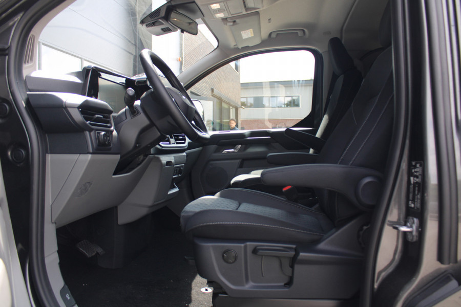 Ford Transit Custom 320 2.5 PHEV L2H1 Limited 232pk 8 Zits - 2x Schuif - Adaptive Cruise - Klimaat achterin - Keyless - Stoel/Stuurverwarming - Excl