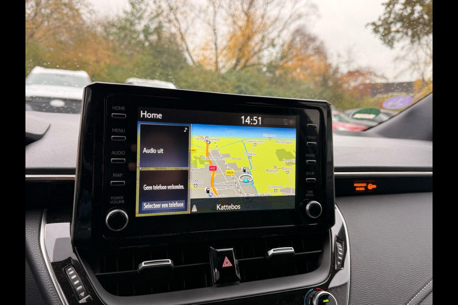 Toyota Corolla Touring Sports 1.8 Hybrid Business Intro 122pk Afneembare Trekhaak | Adaptieve Cruise | Elektrische Achterklep | Stoelverwarming | Dealer onderhouden