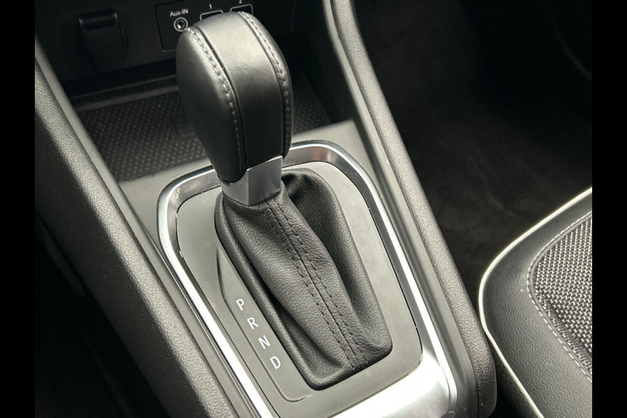 Renault Captur 1.3 Mild Hybrid 140 SL Trekhaak Camera Navigatie