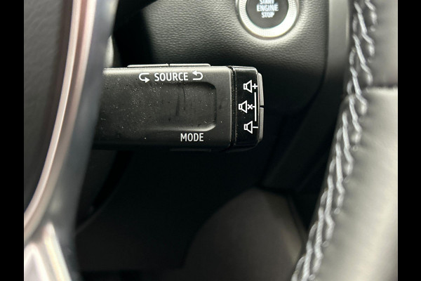 Renault Captur 1.3 Mild Hybrid 140 SL Trekhaak Camera Navigatie