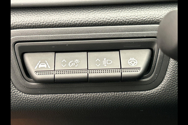 Renault Captur 1.3 Mild Hybrid 140 SL Trekhaak Camera Navigatie