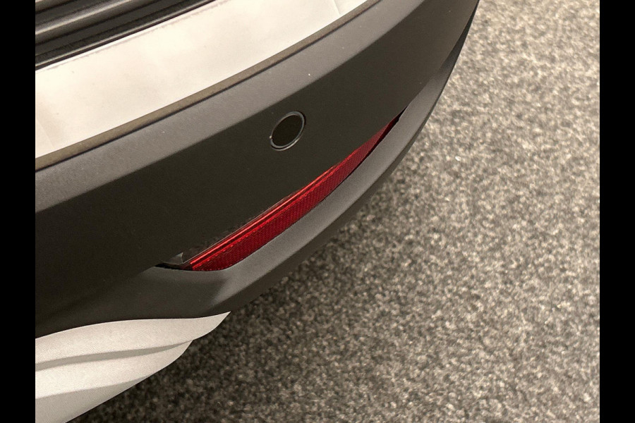 Renault Captur 1.3 Mild Hybrid 140 SL Trekhaak Camera Navigatie