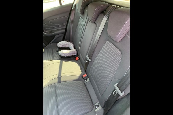 Ford Focus 1.0 EcoBoost Titanium Business 125pk | Full LED Koplampen | Adaptieve Cruise | Winterpack | 17 inch Lichtmetaal | Achteruitrijcamera