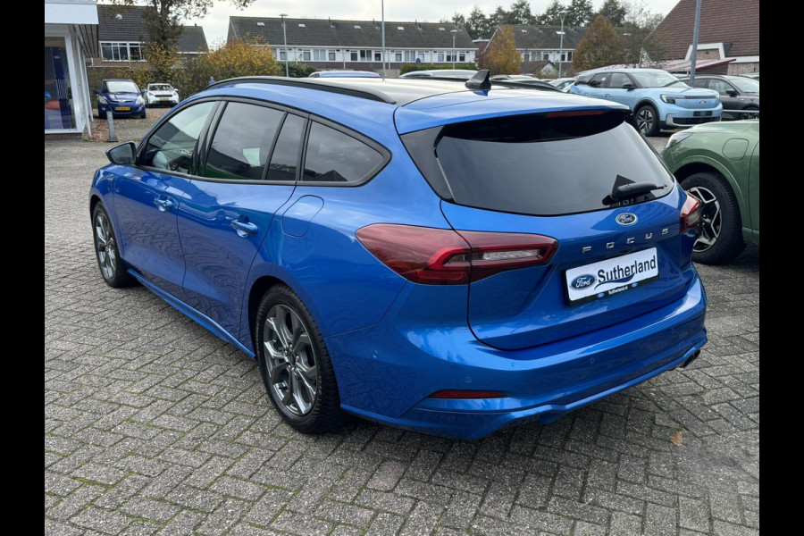 Ford FOCUS Wagon 1.0 EcoBoost Hybrid ST Line X 155pk | Trekhaak afneembaar | Panoramadak | Bang&Olufsen | Adaptive cruise control | Winter Pack | All season banden | Camera