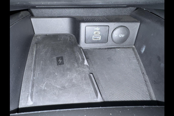 Ford FOCUS Wagon 1.0 EcoBoost Hybrid ST Line X 155pk | Trekhaak afneembaar | Panoramadak | Bang&Olufsen | Adaptive cruise control | Winter Pack | All season banden | Camera