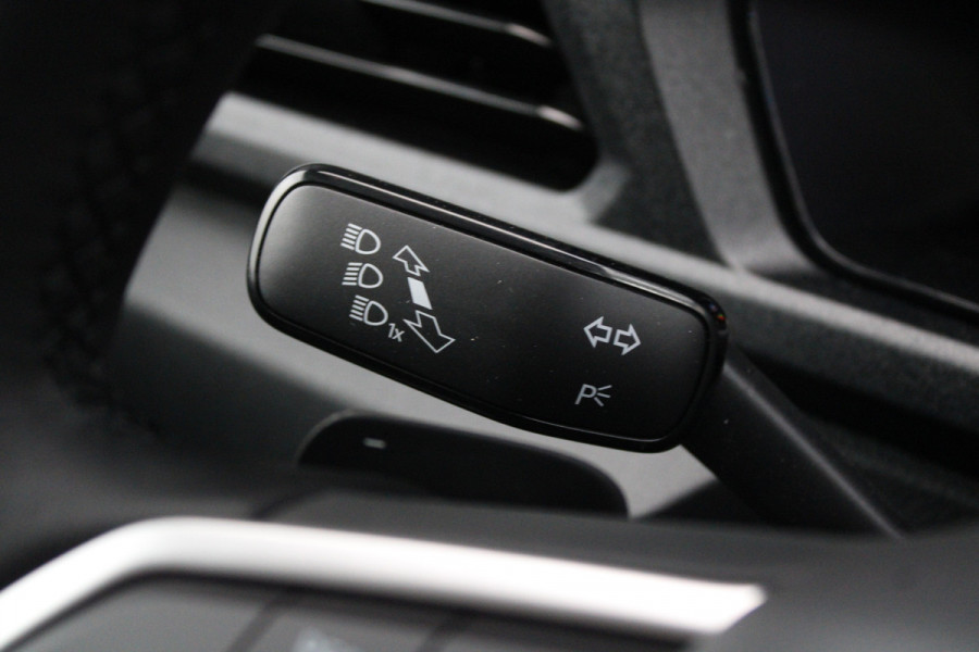 Volkswagen Caddy Cargo 2.0 TDI 122pk DSG7 - Carplay - Adaptive Cruise - Navigatie - Dig. cockpit - LED - Ergocomfort stoel - Stoelverwarming - All in p