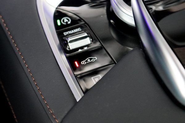 Mercedes-Benz S-Klasse 560 V8 Lang AMG Line Premium+ | Distronic+ | Memory V+A | Stoelventilatie | Burmester | HUD | Surround Camera | Softclose | Keyless Go | Zonweringspakket |