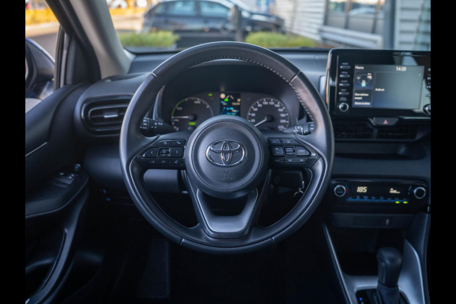 Toyota Yaris 1.5 Hybrid Active / Camera / Carplay / Active Cruise / NL-Auto