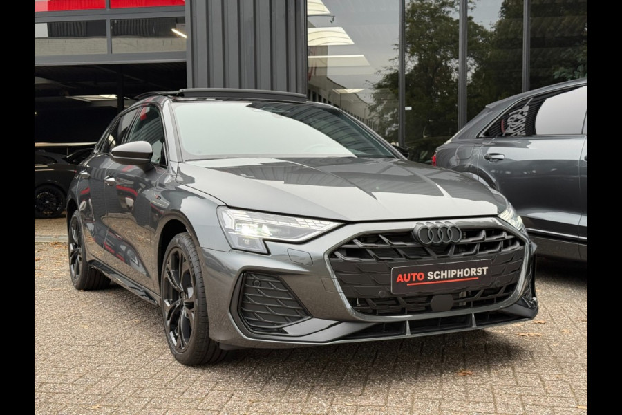 Audi A3 Sportback 45Tfsi e 3xS-line 272 pk 19 inch Competition vol leer matrix panorama dak