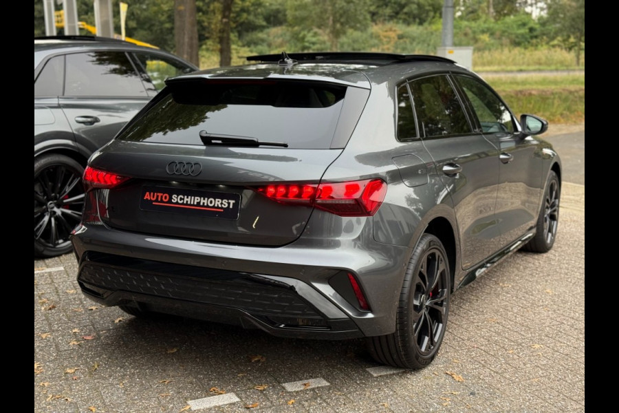 Audi A3 Sportback 45Tfsi e 3xS-line 272 pk 19 inch Competition vol leer matrix panorama dak